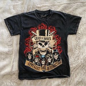 Guns N’ Roses shirt Bravado size Small